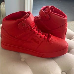 Brand new never worn red high top filas!